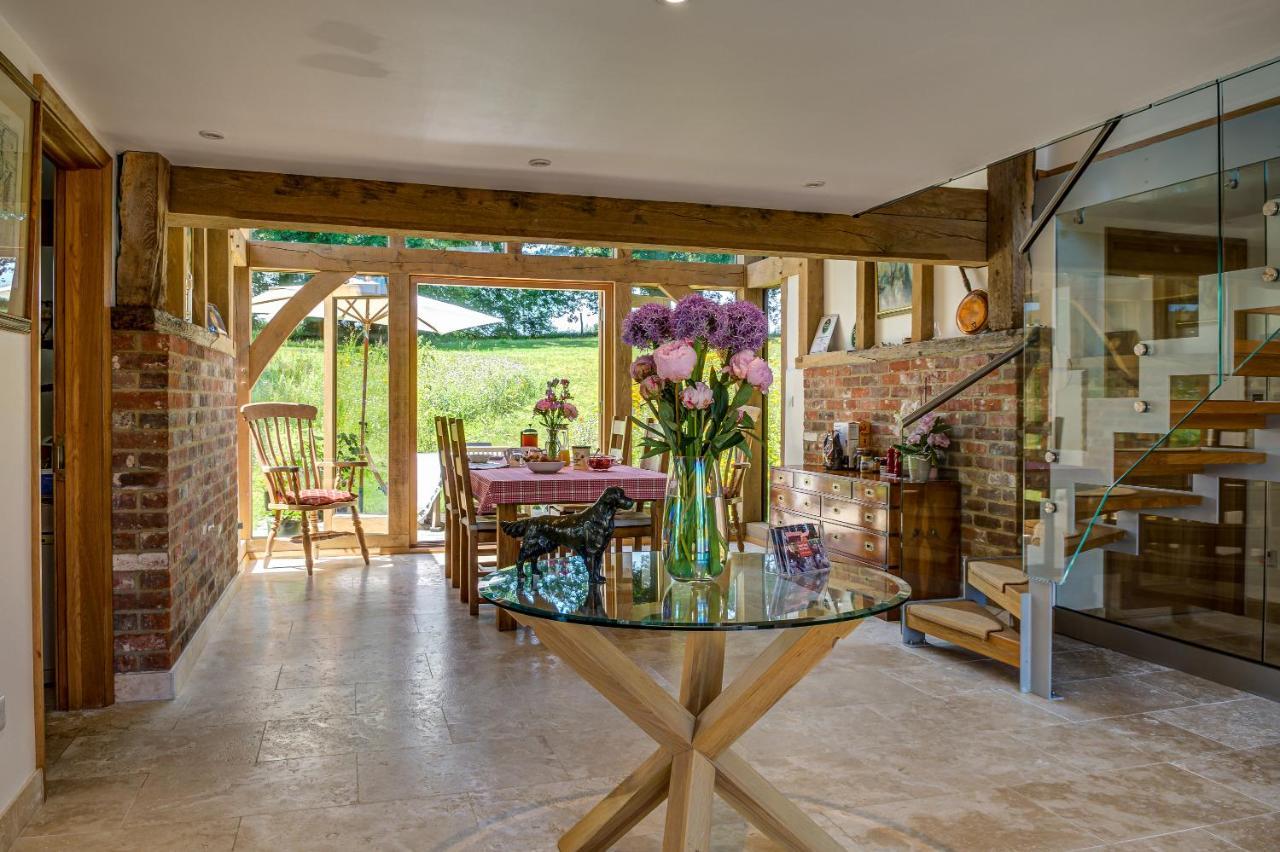 South Park Farm Barn Bed and Breakfast Andover Exteriör bild