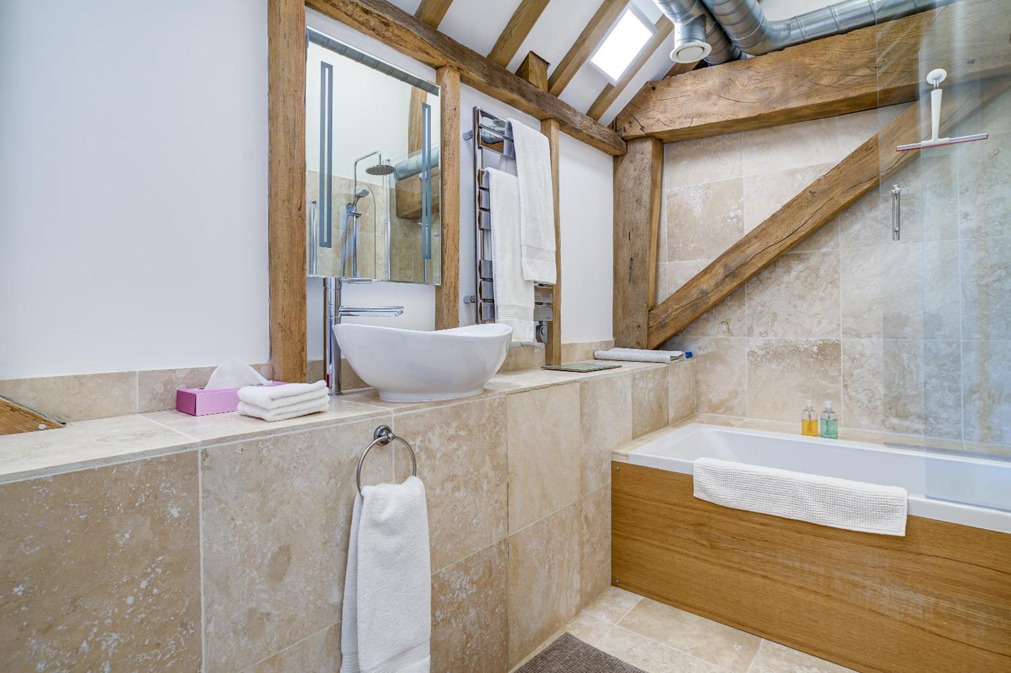 South Park Farm Barn Bed and Breakfast Andover Exteriör bild
